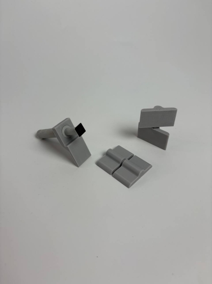 Петли для скрытого лючка с нажимным механизмом MINI